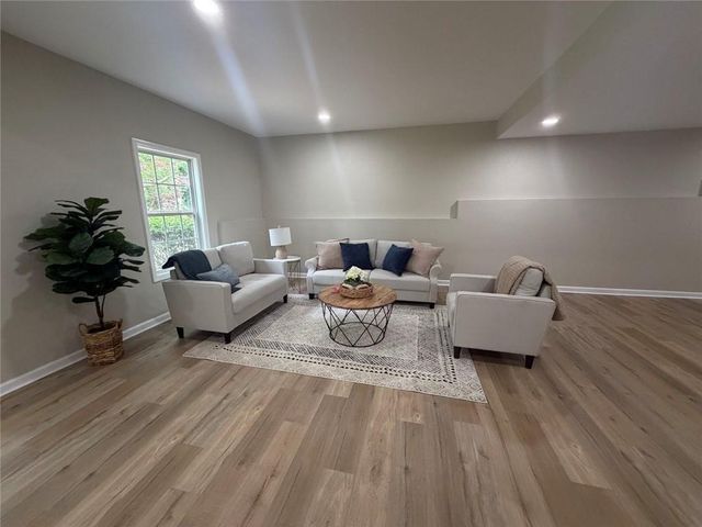 8828 Patricia Rose, Douglasville, GA 30134