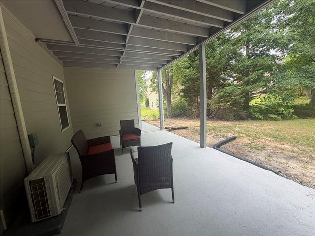 8828 Patricia Rose, Douglasville, GA 30134