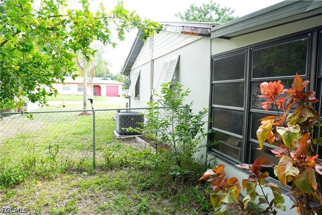 12340 Fourth ST, Fort Myers, FL 33905