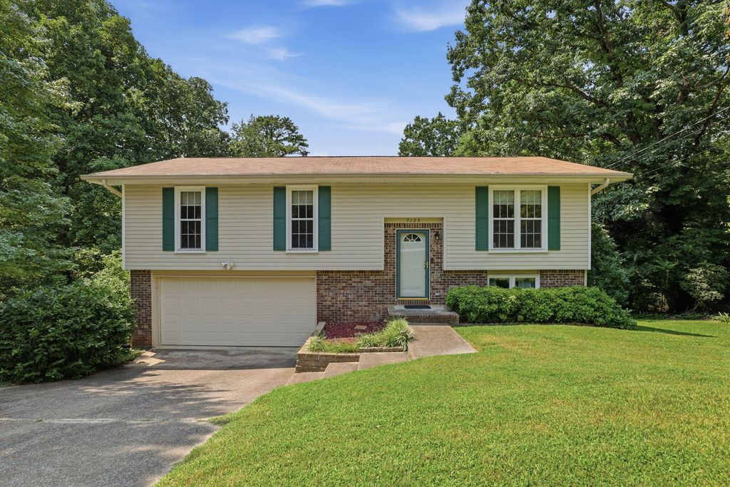 7135 Cane Hollow Road, Hixson, TN 37343