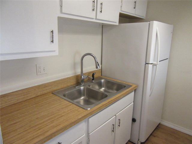 1024 82ND TERRACE N 1024C, St Petersburg, FL 33702