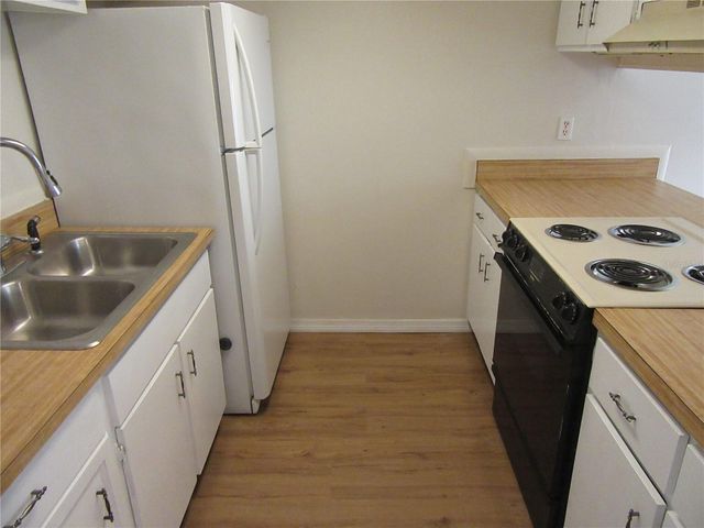 1024 82ND TERRACE N 1024C, St Petersburg, FL 33702