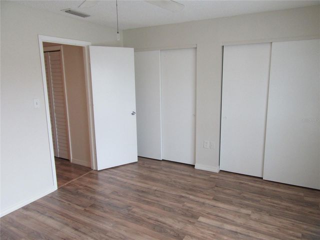 1024 82ND TERRACE N 1024C, St Petersburg, FL 33702