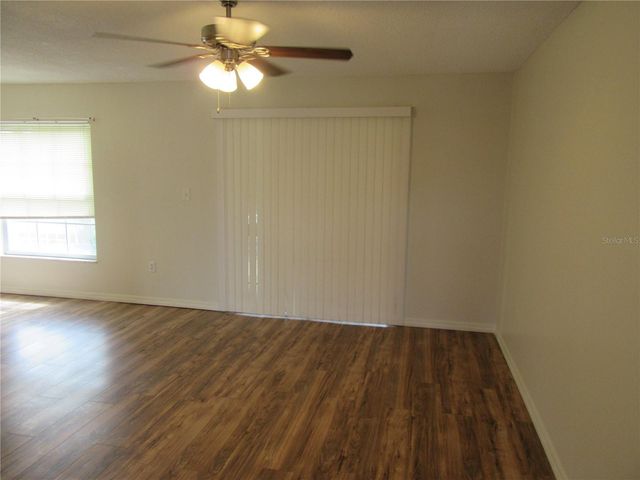 1024 82ND TERRACE N 1024C, St Petersburg, FL 33702