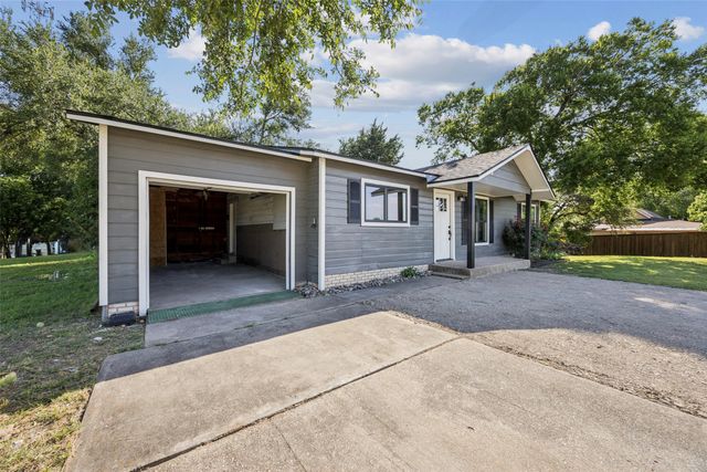 656 Sardis Road, Midlothian, TX 76065