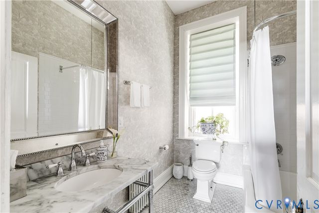 2002 Princess Anne Ave, Richmond, VA 23223