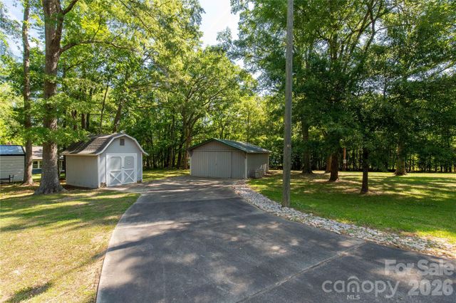 956 Providence Road, Lancaster, SC 29720