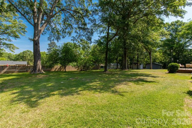 956 Providence Road, Lancaster, SC 29720
