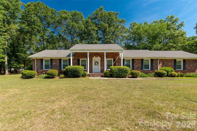956 Providence Road, Lancaster, SC 29720