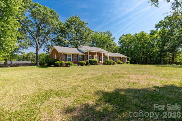 956 Providence Road, Lancaster, SC 29720