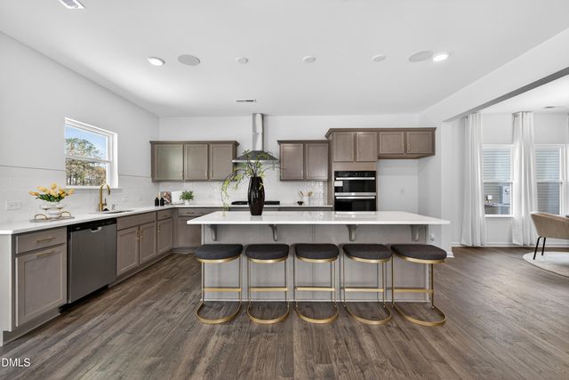 114 Silent Bend Drive 244, Clayton, NC 27527