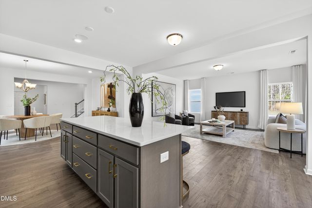 114 Silent Bend Drive 244, Clayton, NC 27527