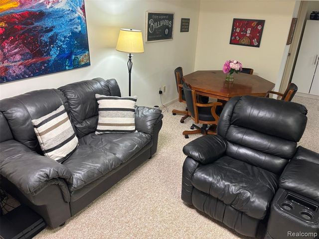 41532 Belden Circle, Novi, MI 48377