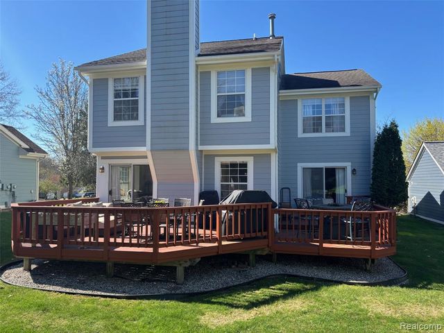 41532 Belden Circle, Novi, MI 48377