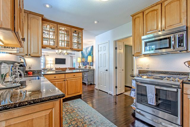 520 W 30th Street, Houston, TX 77018