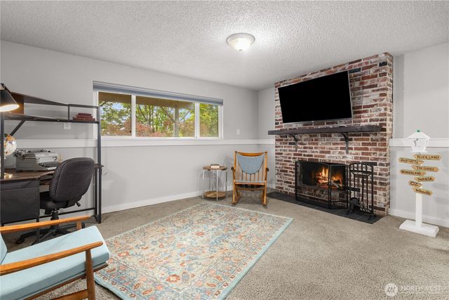 4829 S 166th St, Seatac, WA 98188