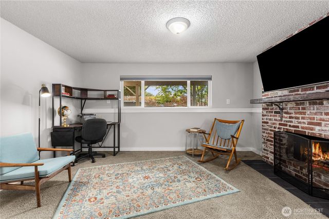 4829 S 166th St, Seatac, WA 98188