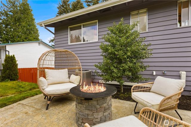 4829 S 166th St, Seatac, WA 98188