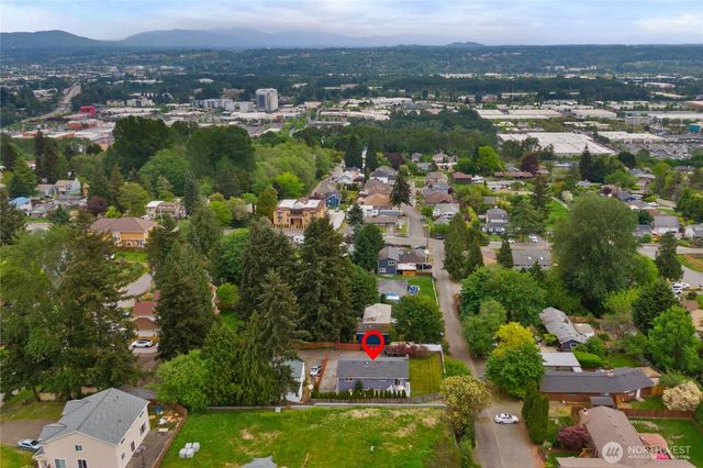 4829 S 166th St, Seatac, WA 98188
