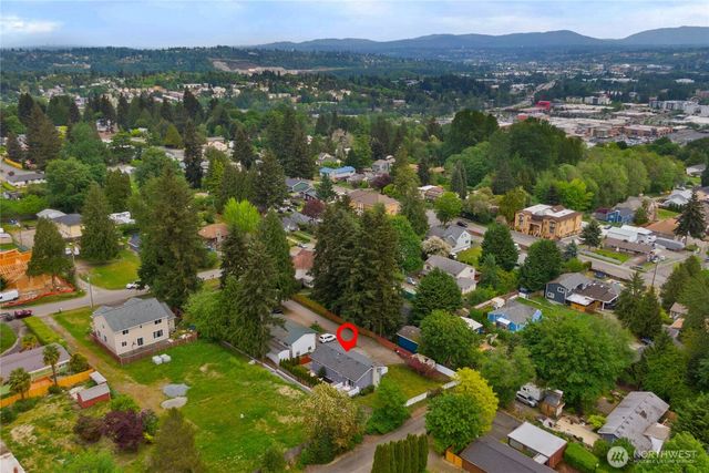 4829 S 166th St, Seatac, WA 98188