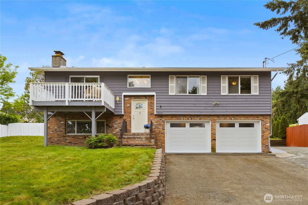 4829 S 166th St, Seatac, WA 98188