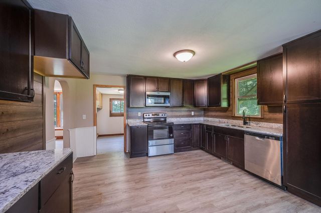 1742 50th Avenue, Lake Wilson, MN 56151