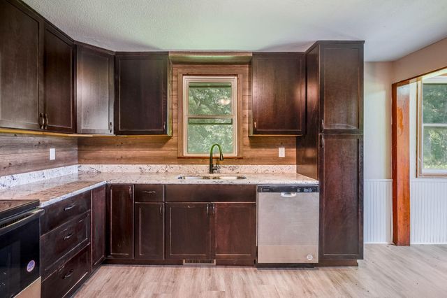 1742 50th Avenue, Lake Wilson, MN 56151