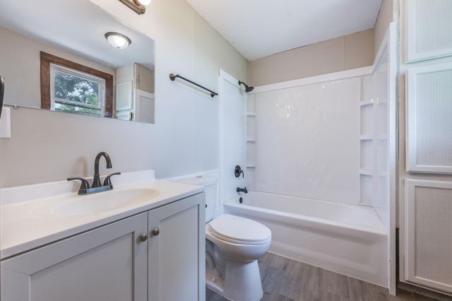 1742 50th Avenue, Lake Wilson, MN 56151