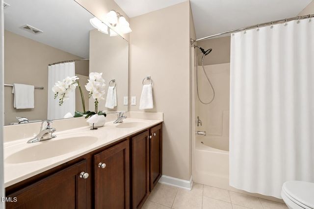 8743 Cypress Grove Run, Raleigh, NC 27612