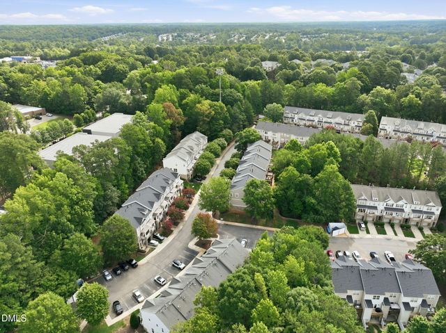 8743 Cypress Grove Run, Raleigh, NC 27612