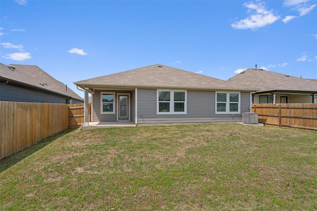 113 Fort Clark Springs DR, Hutto, TX 78634