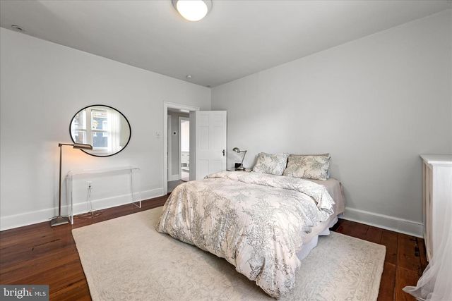 6 E CECIL ST, Winchester, VA 22601