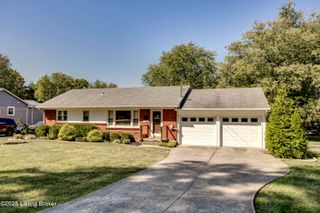 108 Woodlawn Ave, La Grange, KY 40031