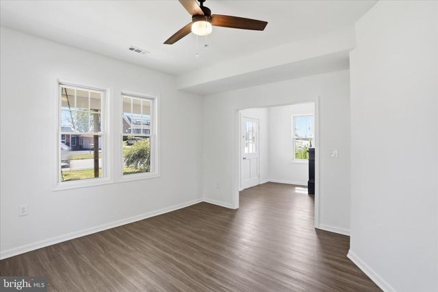 3552 WINCHESTER AVE, Martinsburg, WV 25405