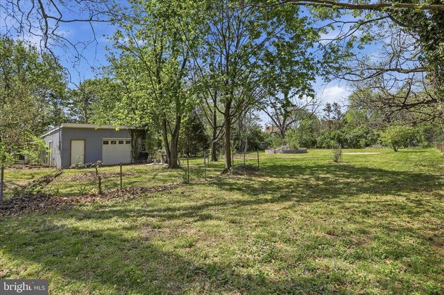 3552 WINCHESTER AVE, Martinsburg, WV 25405