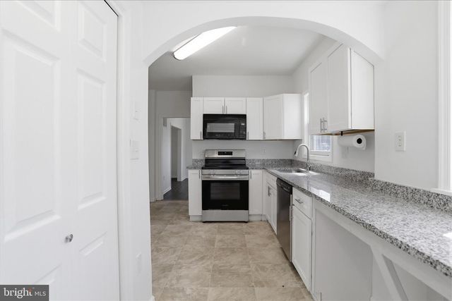 3552 WINCHESTER AVE, Martinsburg, WV 25405