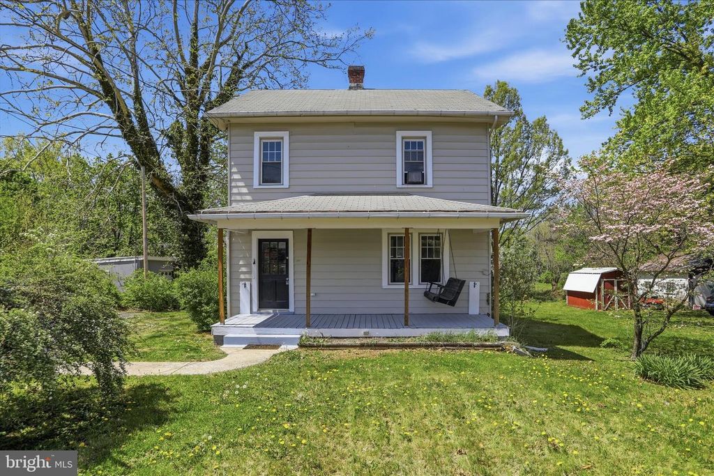 3552 WINCHESTER AVE, Martinsburg, WV 25405