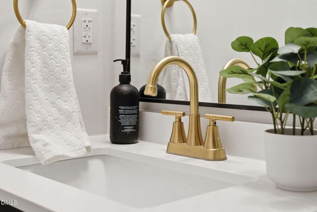 5805 Meadowlark Lane, Raleigh, NC 27610