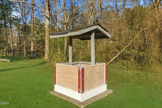 5805 Meadowlark Lane, Raleigh, NC 27610