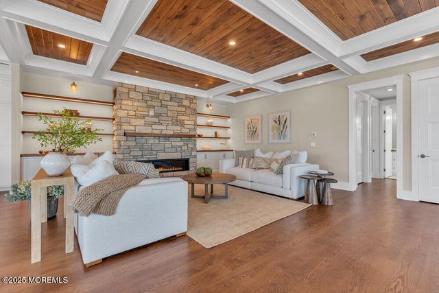 108 Dickman Drive, Lavallette, NJ 08735