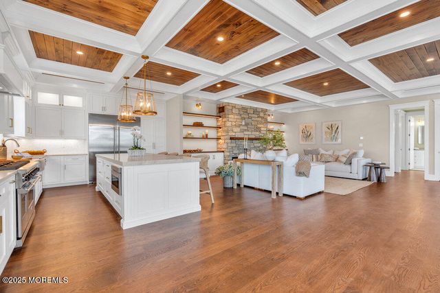 108 Dickman Drive, Lavallette, NJ 08735