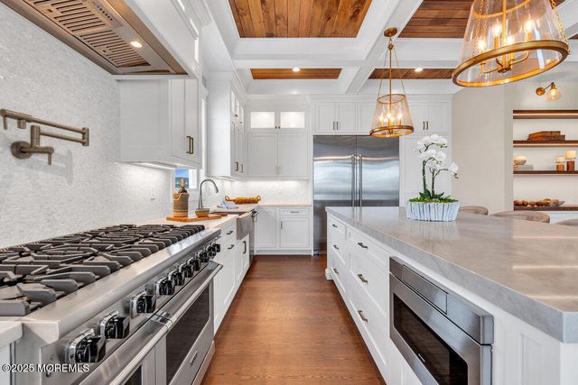 108 Dickman Drive, Lavallette, NJ 08735