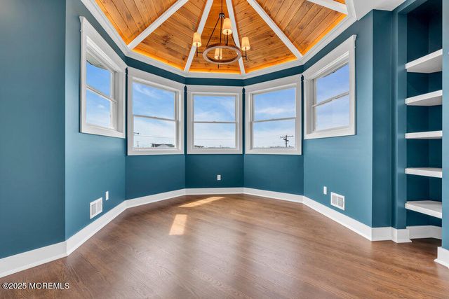 108 Dickman Drive, Lavallette, NJ 08735