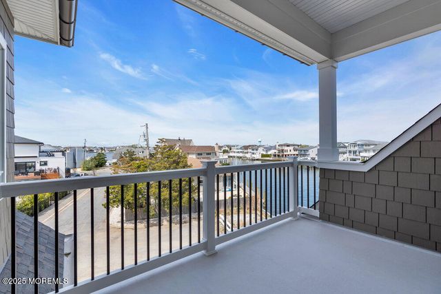 108 Dickman Drive, Lavallette, NJ 08735