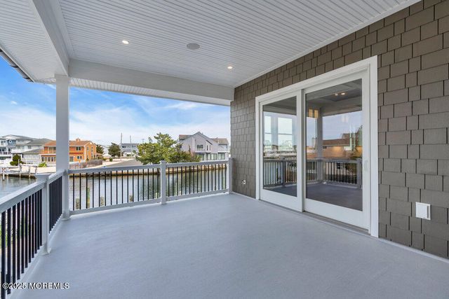 108 Dickman Drive, Lavallette, NJ 08735