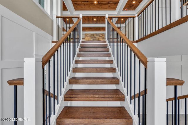 108 Dickman Drive, Lavallette, NJ 08735