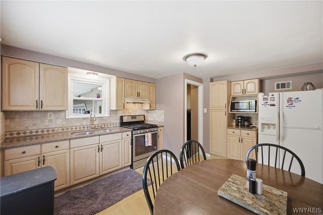 8730 Sunset Drive, Clarence, NY 14221
