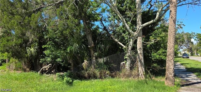 6916 Hudson AVE, Hudson, FL 34667