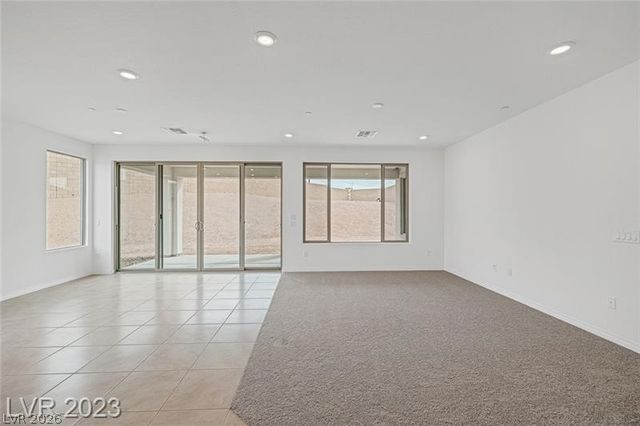 10 Sun Lily Lane, Henderson, NV 89011