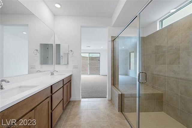 10 Sun Lily Lane, Henderson, NV 89011